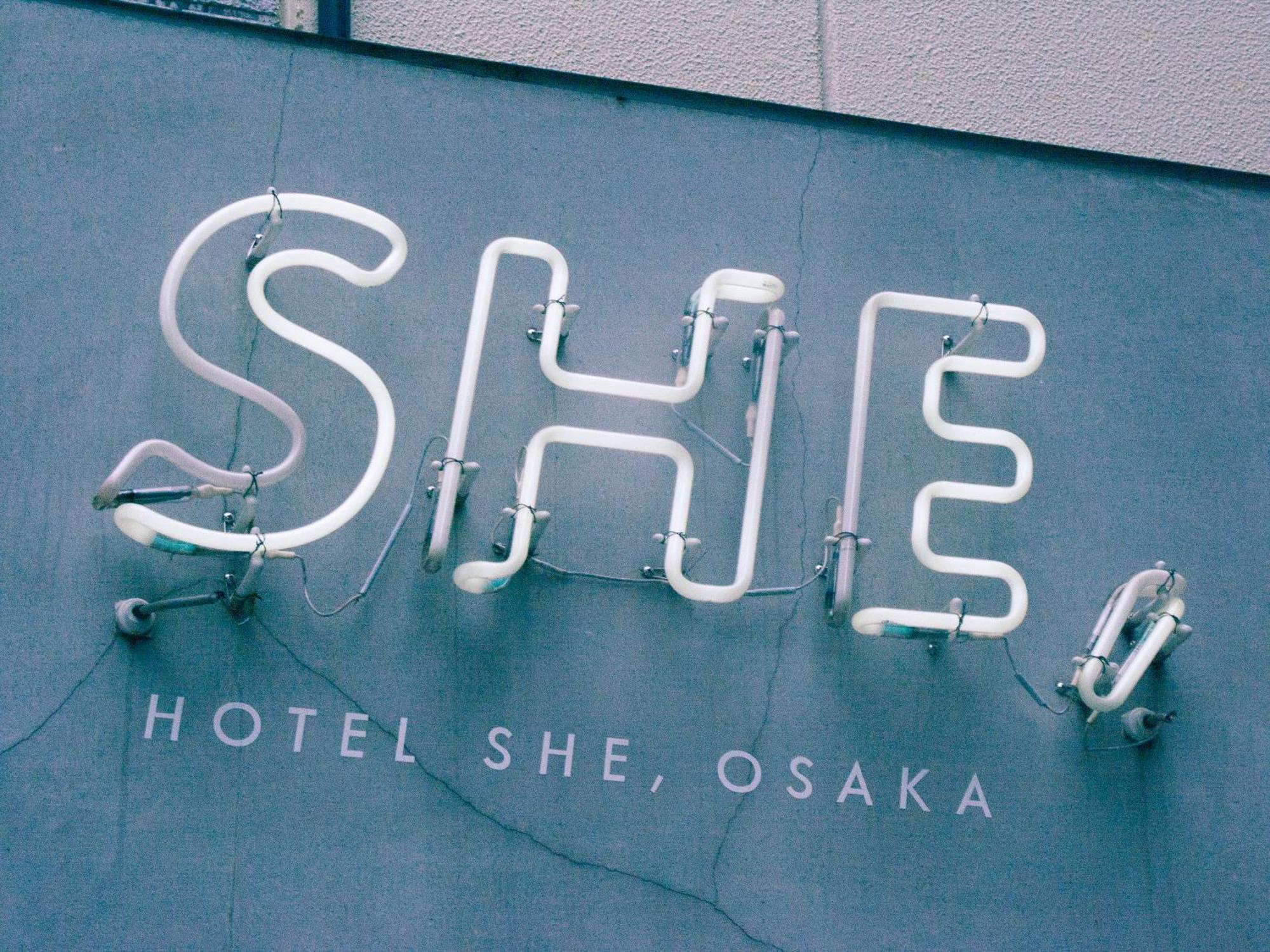 Hotel She, Осака Екстериор снимка